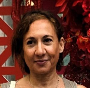 Meet your Posher, Dominique